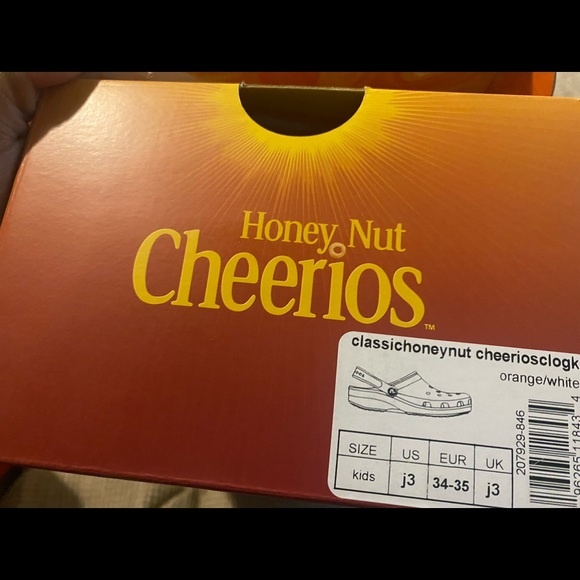 cereal crocs - Picture 1 of 3